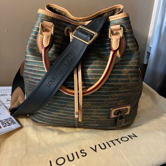 Louis Vuitton Handbags - Louis Vuitton LIMITED EDITION Eden Neo Bucket Bag